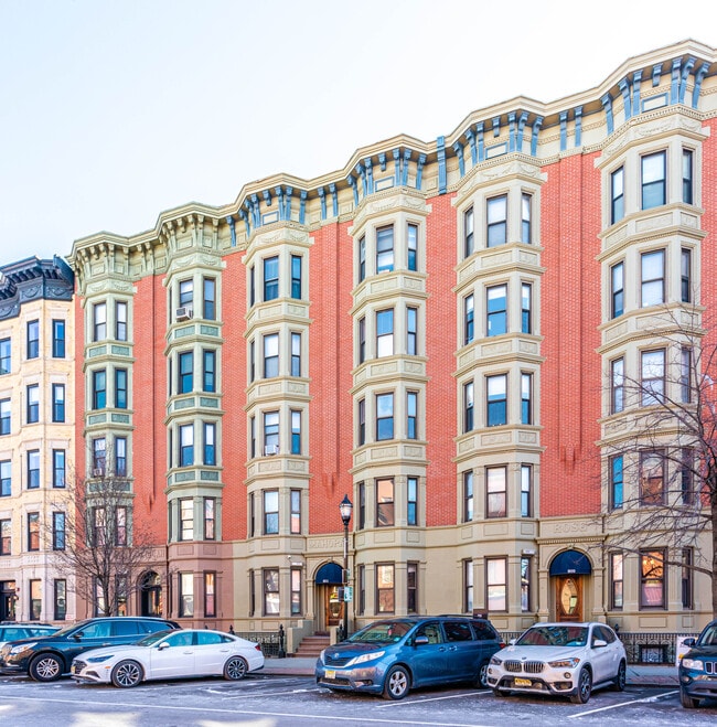 811 Washington St in Hoboken, NJ - Foto de edificio - Building Photo