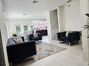 3102 Camino Real Dr N in Kissimmee, FL - Building Photo - Building Photo