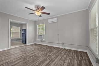 802 3rd St N in Texas City, TX - Building Photo - Building Photo