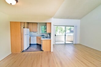 2625 Sunny Slope Dr in Sparks, NV - Building Photo - Building Photo