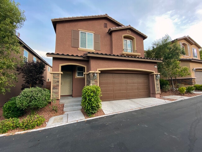 9341 W Pearblossom Sky Ave in Las Vegas, NV - Building Photo - Building Photo