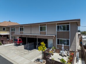 840 El Camino Real in Belmont, CA - Building Photo - Building Photo