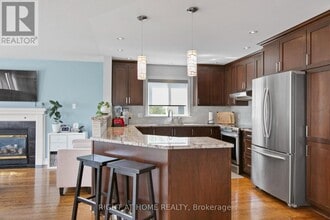 6 Knowlton Dr in Ottawa, ON - Building Photo - Building Photo
