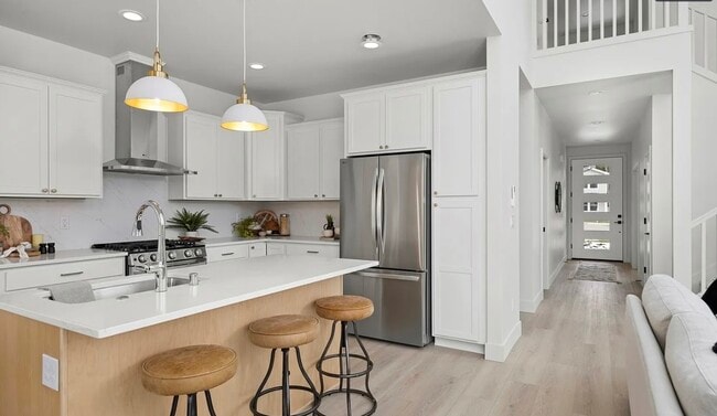 218 N 54th Pl in Mount Vernon, WA - Building Photo - Building Photo