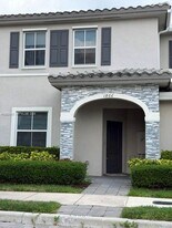 1866 SE 26th Rd in Homestead, FL - Building Photo