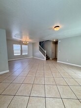 9521 Grand Fir Ct in Las Vegas, NV - Building Photo - Building Photo