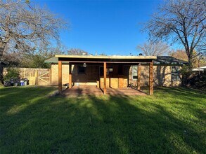 5346 Westminster Dr in Austin, TX - Building Photo - Building Photo