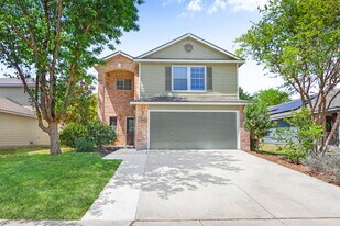 7831 Saddle Run in Selma, TX - Building Photo