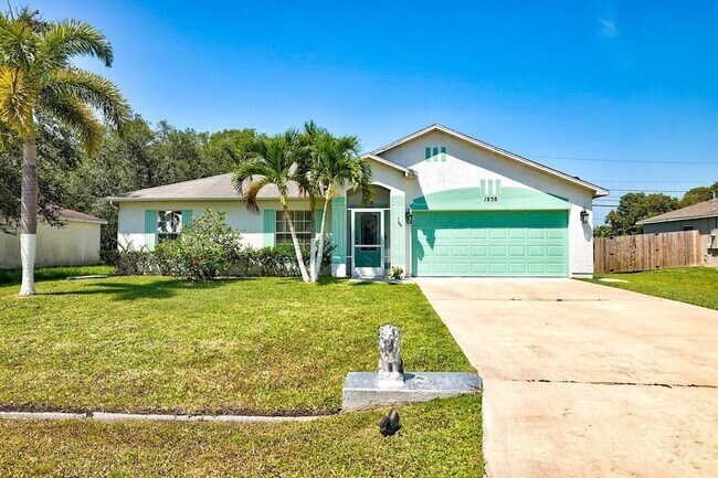 1838 SE Genaro Terrace in Port St. Lucie, FL - Building Photo - Building Photo