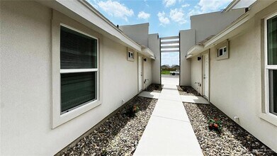 3815 Las Vistas Ln, Unit 1 in Mercedes, TX - Building Photo - Building Photo