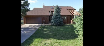 8555 Piute Dr in Parker, CO - Building Photo