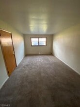 525 North Rd-Unit -2 in Niles, OH - Building Photo - Building Photo