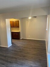 5526 Reiger Ave in Dallas, TX - Building Photo - Building Photo