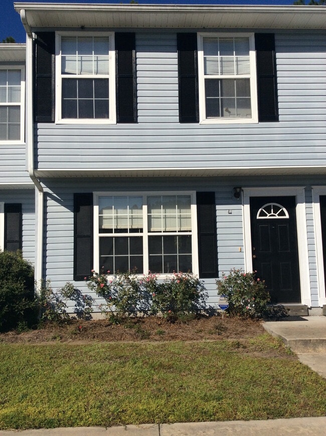 property at 1100 Pineland Ave