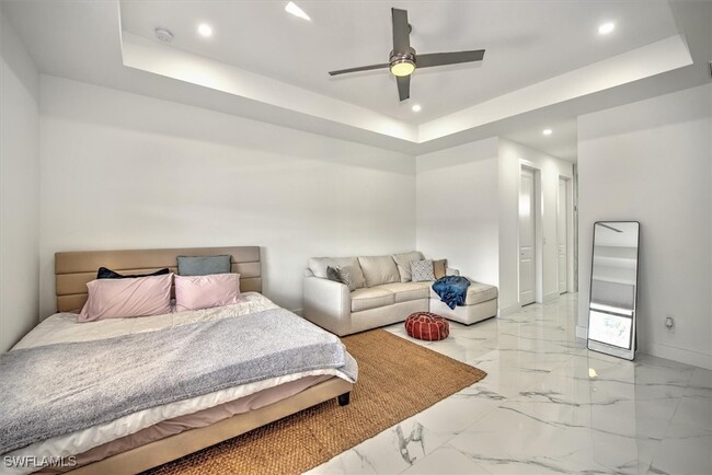 property at 1320 SW 25th St