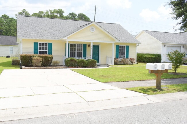 708 Tabor Ln