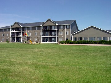 Kingsport Village Apartments in Sioux Falls, SD - Foto de edificio