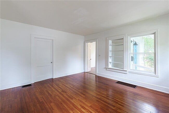 1160 Church St in Smyrna, GA - Building Photo - Building Photo