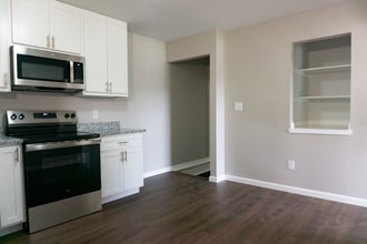 3270 Bayshore Pky in Arnold, MO - Building Photo - Building Photo