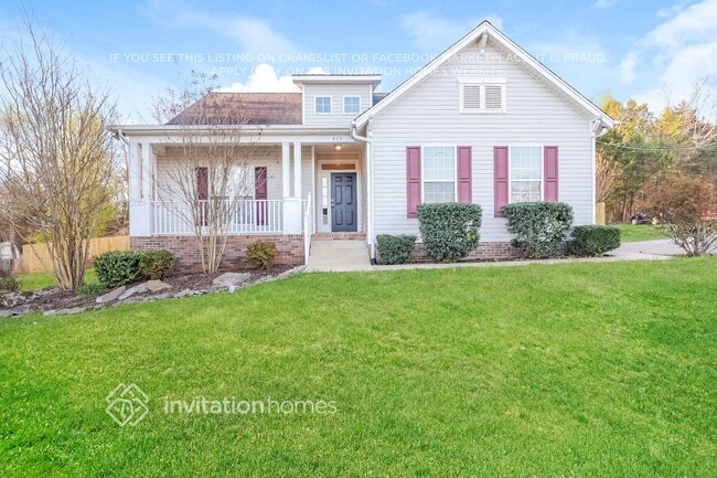 property at 415 Grovewood Dr