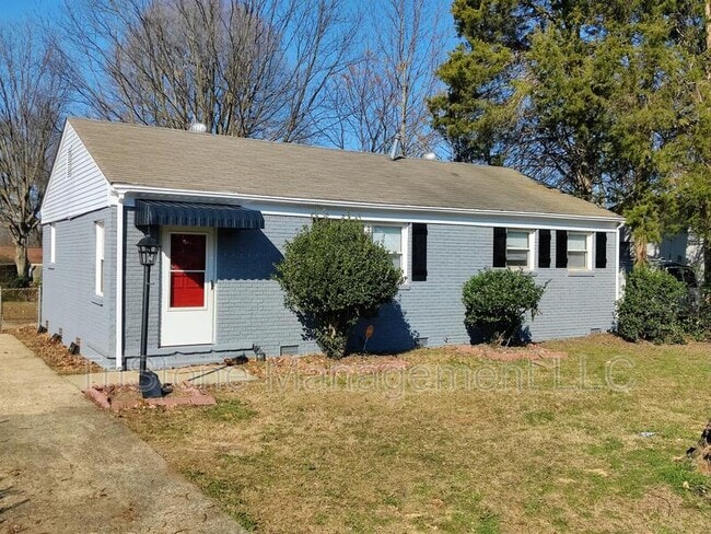 2231 English Dr in Charlotte, NC - Building Photo - Building Photo