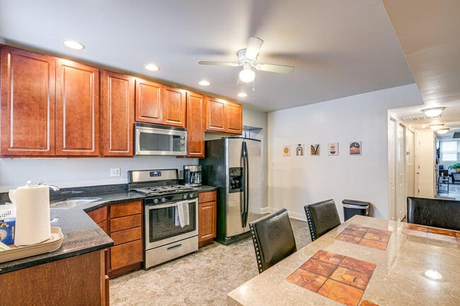 6210 S Evans Ave in Chicago, IL - Building Photo - Building Photo