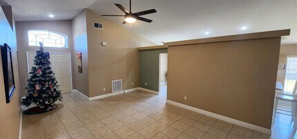 2734 Eagle Canyon Dr S in Kissimmee, FL - Building Photo - Building Photo