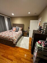 328 St Paul St in Brookline, MA - Building Photo - Building Photo