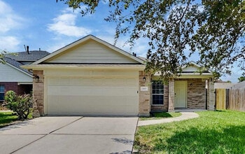 615-13thShearwater Bend Dr in Humble, TX - Building Photo - Building Photo