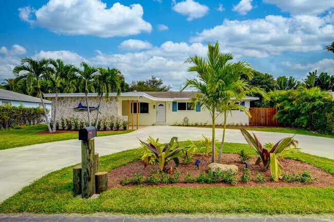 property at 2842 SW 6th St