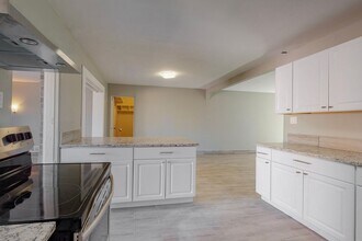 7707 Morrow Ave NE in Albuquerque, NM - Building Photo - Building Photo