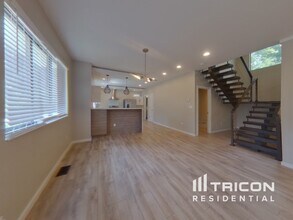 948 Bruce Cir SE in Atlanta, GA - Building Photo - Building Photo