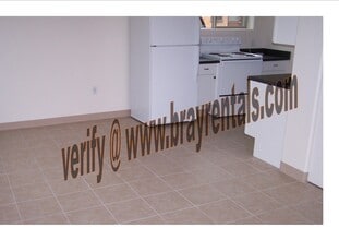 1151 Belford Ave, Unit 9 in Grand Junction, CO - Building Photo - Building Photo