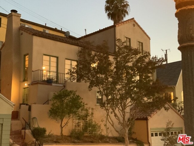 1224 Romulus Dr in Glendale, CA - Building Photo - Building Photo