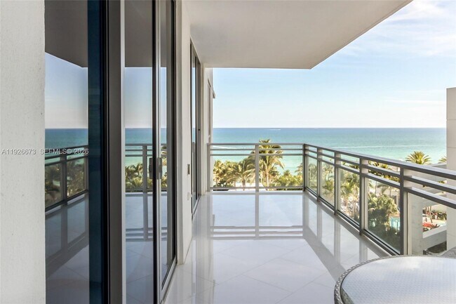 3535 S Ocean Dr in Hollywood, FL - Building Photo - Building Photo