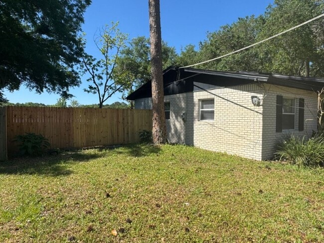 8448 Old Plank Rd in Jacksonville, FL - Building Photo - Building Photo