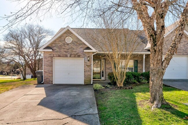 property at 1555 Ellery Ln