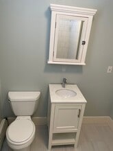 17 Jersey St., Unit #2 Second floor in Marblehead, MA - Building Photo - Building Photo