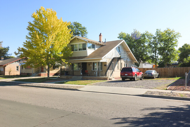 1460 Boston St in Aurora, CO - Building Photo - Building Photo