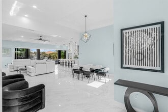 3611 Gulfstream Pkwy in Cape Coral, FL - Building Photo - Building Photo