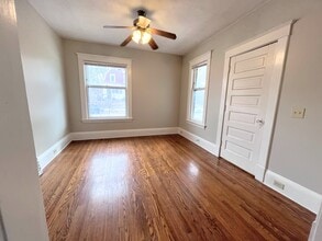 709 Lafayette Ave SE, Unit 709 in Grand Rapids, MI - Foto de edificio - Building Photo