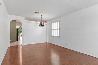 136 Stone Gable Cir in Winter Springs, FL - Building Photo - Building Photo