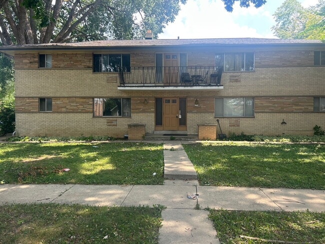property at 5658 N 94th St
