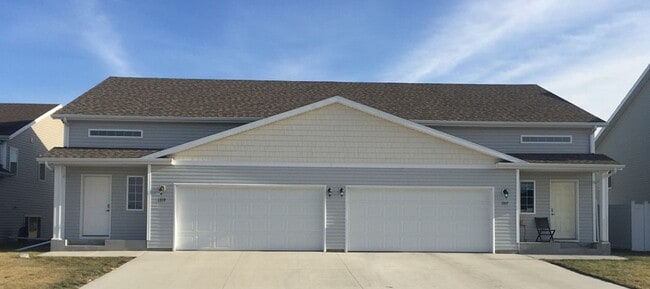 property at 1317 5th St NW