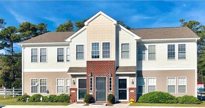 4513 Country Club Rd in Morehead City, NC - Building Photo - Building Photo