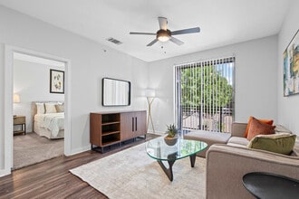 The Avery on Southwestern in Dallas, TX - Building Photo - Building Photo