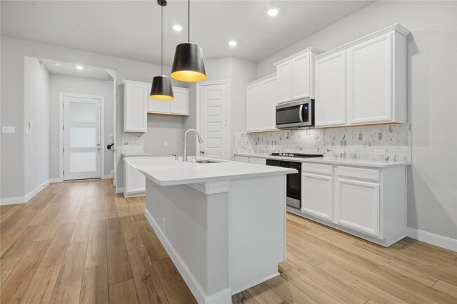 719 Sandy Bay Ln in Clear Lake Shores, TX - Building Photo - Building Photo