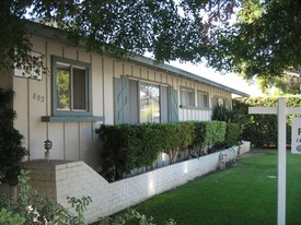 882 Gallatin Dr in Santa Clara, CA - Foto de edificio - Building Photo