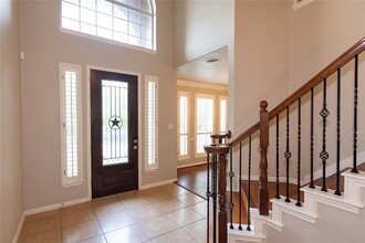 8520 Cobblestone in Austin, TX - Building Photo - Building Photo