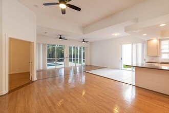 179 E Tall Oaks Cir in Palm Beach Gardens, FL - Building Photo - Building Photo